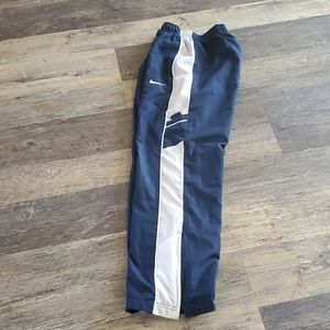 Nike fleece lining girl pants embroidered logo